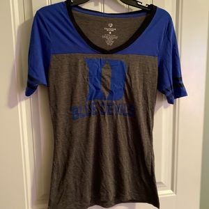 Women’s duke shirt medium